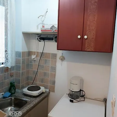 Katerina Fotopoulos & - Papanero Com Apartamento