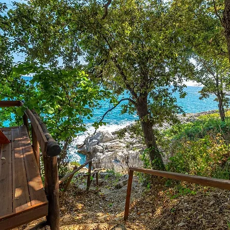 Katerina Fotopoulos & - Papanero Com Apartament