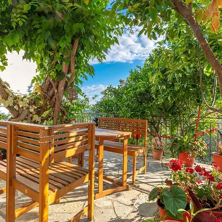 Katerina Fotopoulos & - Papanero Com Apartament *